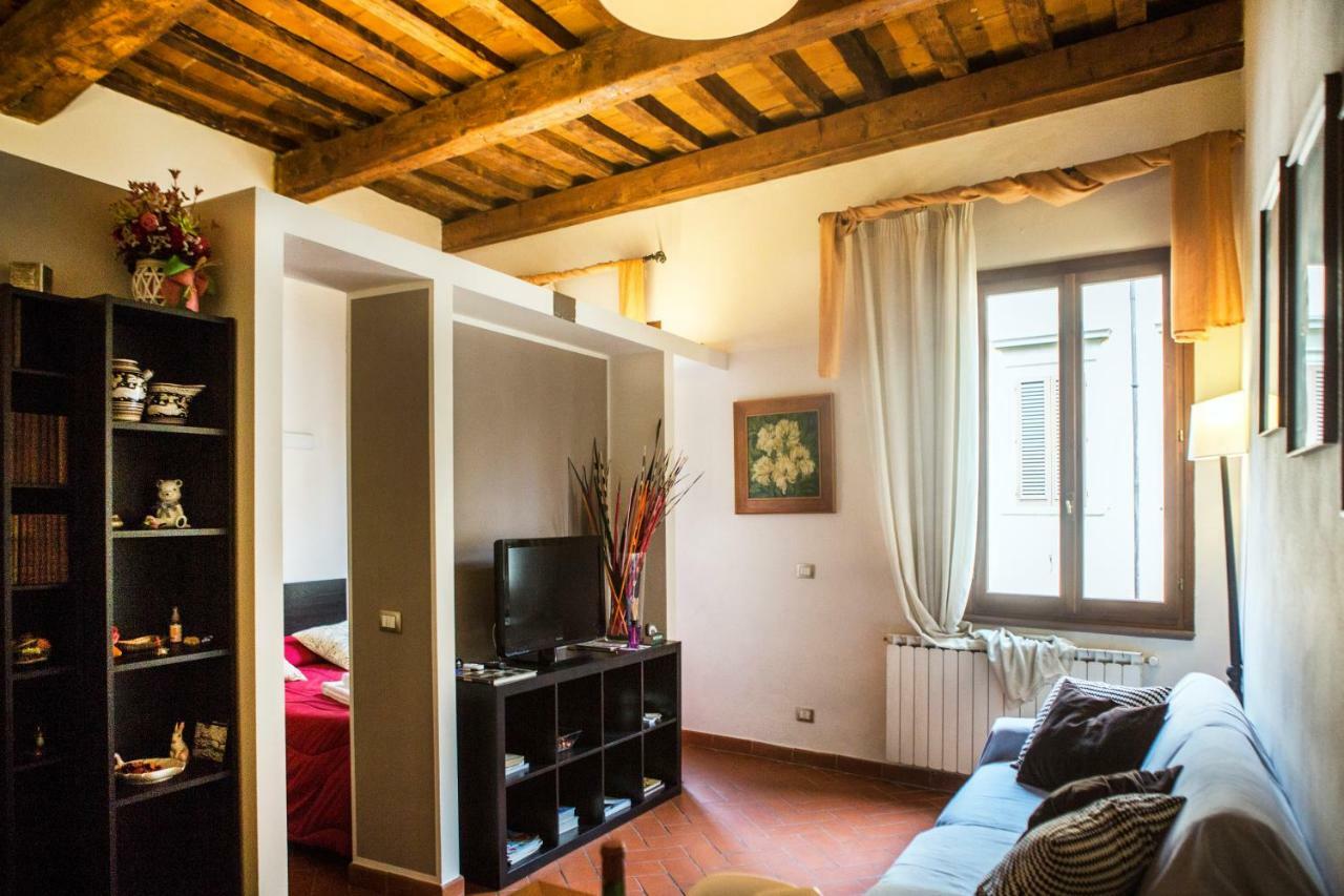 Art '900 Santa Maria Novella Apartment Florenz